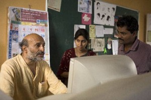 Arvind Gupta with his pupils