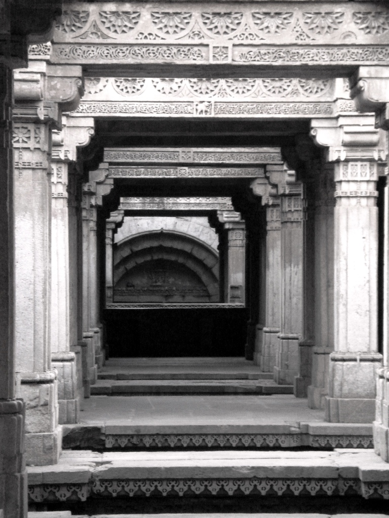 Step into a Stepwell – See the Adalaj Ni Vav