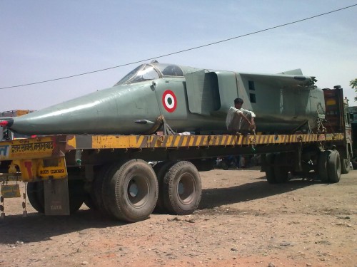 A de-winged Mig-27 makes an interesting sight along Rajasthan’s state roads.