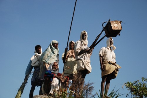 Traditional honey collectors in the Nilgiri Biosphere Reserve of the Western Ghats