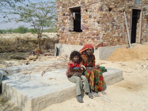 A bagariya mother with her child. Most of the children don't go to school.