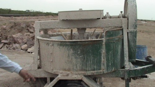 Use of machine specially got made from Didwana,  near Nagaur, to process the raw lime, which used  to be traditionally processed using camels. 
