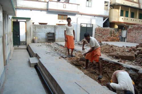 The construction of the Samaritan Mission School