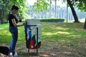 Transforming Garbage Bins Into Works Of Art At Delhi's Lodi Gardens!