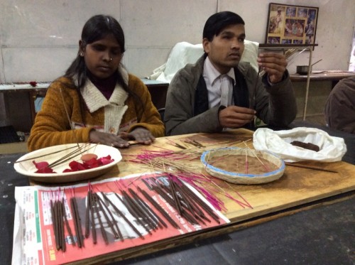 Hand Rolling Agarbatis