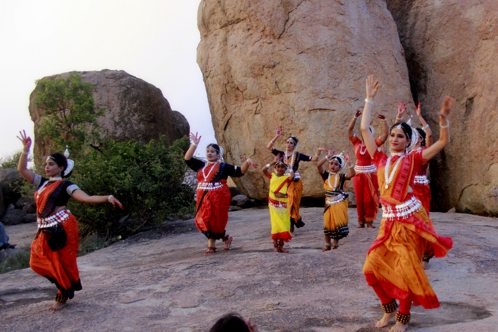 Dancers performing to the Shanti Mantra