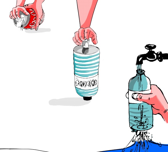 Puncturing mechanism for water bottles