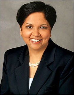 nooyi indra nri pepsi pepsico chairwoman executiva diretora 4 presidente poderosas mulheres grimper classement rcemment promue remplacement thebetterindia