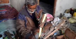 This Frugal Innovation By A Street Side Corn Roaster Will Blow Your Mind