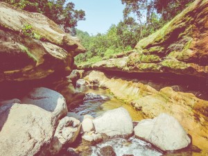Take This Visual Journey To The Remote Village Of Patalkot & Meet Its Unique Tribes