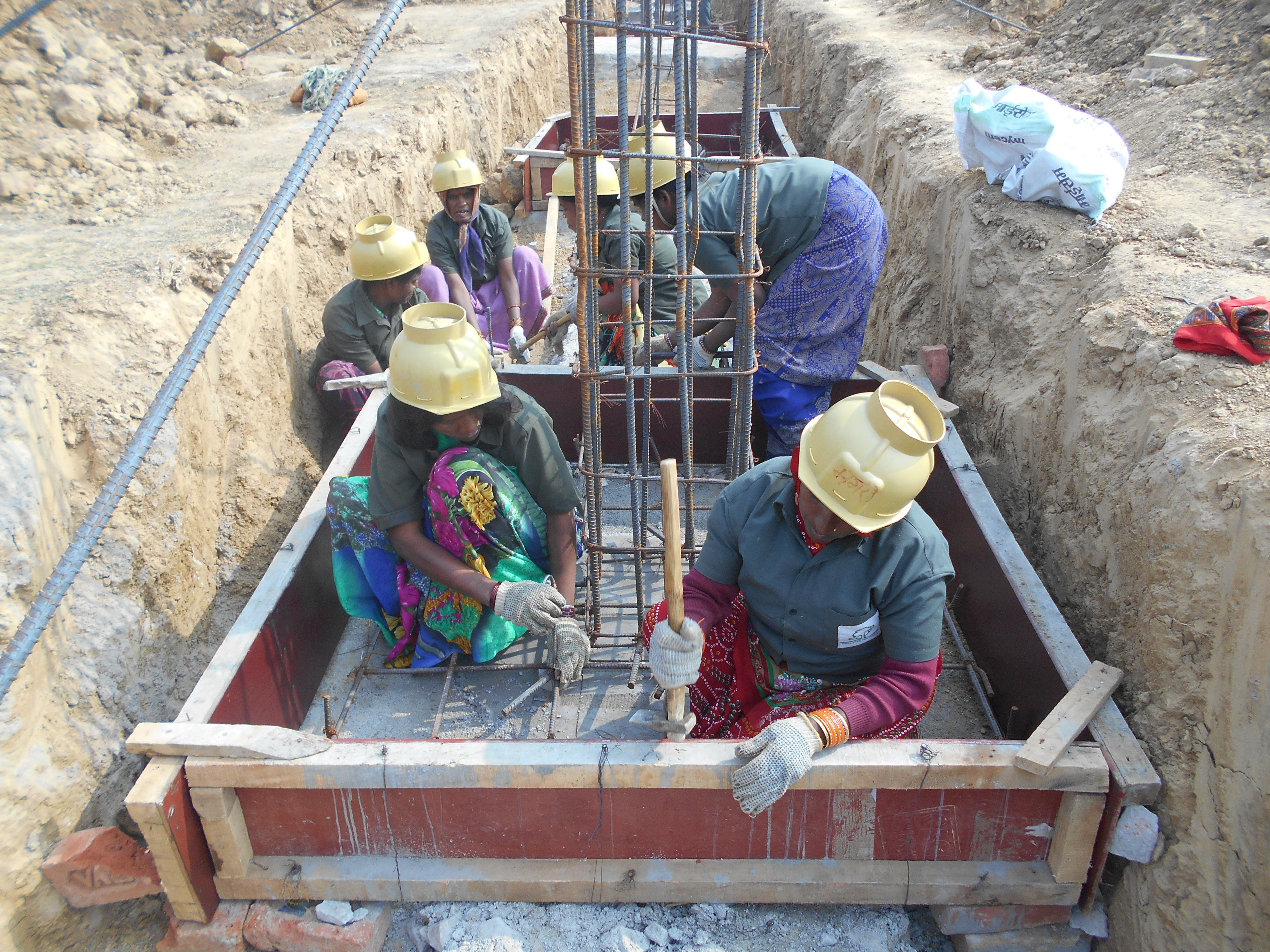 This industrious band of female masons is expertly managing all the work at the construction site in Sonbhadra district of Uttar Pradesh.