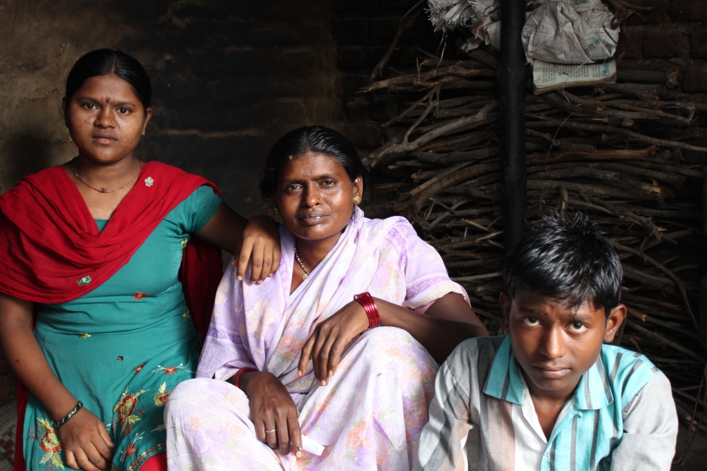 A Rang De borrower in Maharashtrawho took an education loan to fund her children's studies