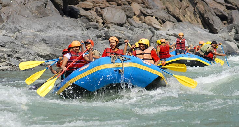 A Complete Guide To River Rafting in Rishikesh