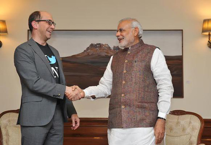 Twitter CEO Dick Costolo (left) with PM Narendra Modi 