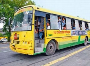 QUICK BYTES: He lost Rs. 20,000 on a bus in UP. What happened next restored his faith in people.