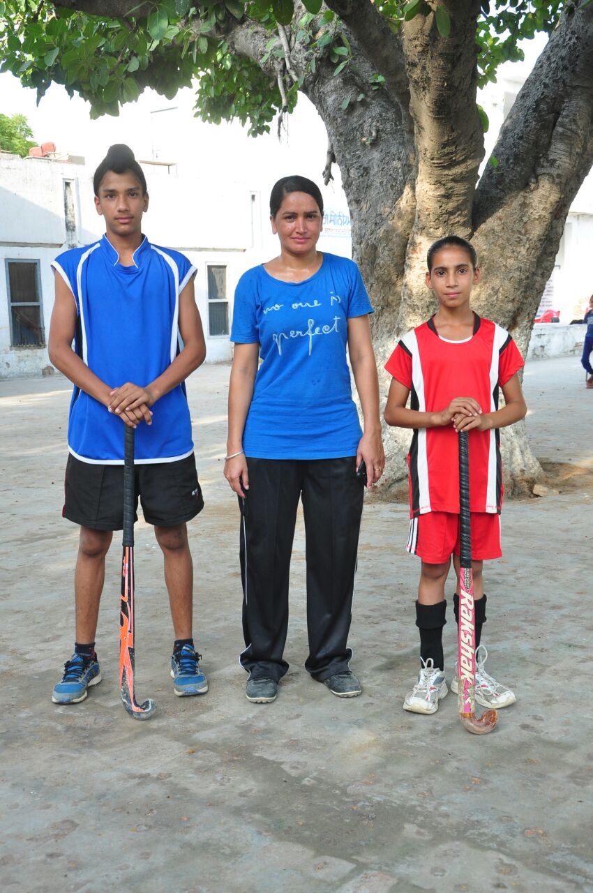 Coach Baljeet Kaur with her Proteges