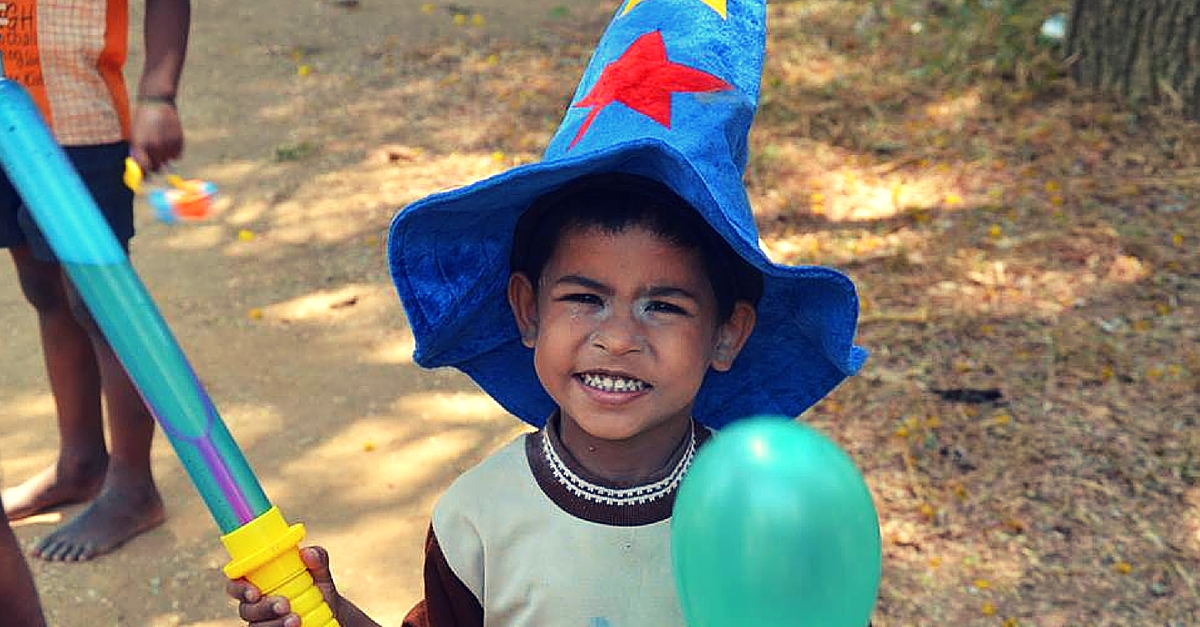 These Unsung Clowns in Chennai Bring Laugher and Love to the Hopeless and Needy