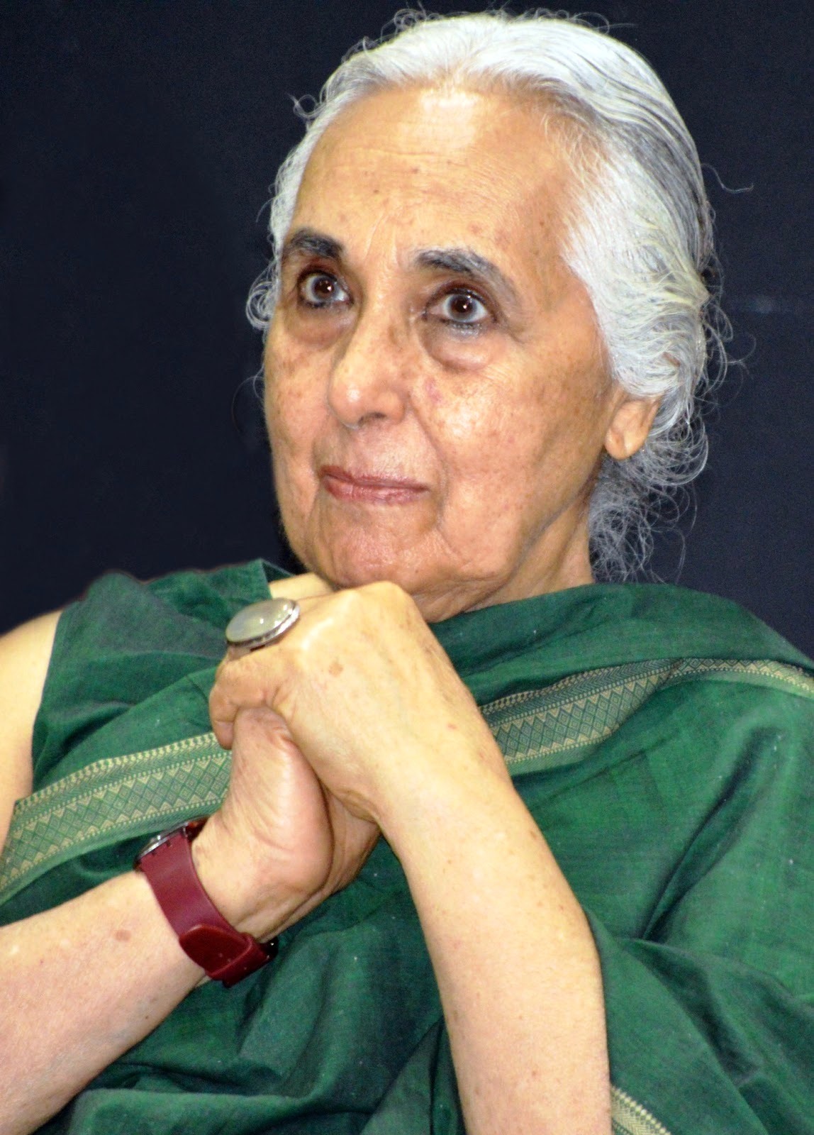 romila thapar