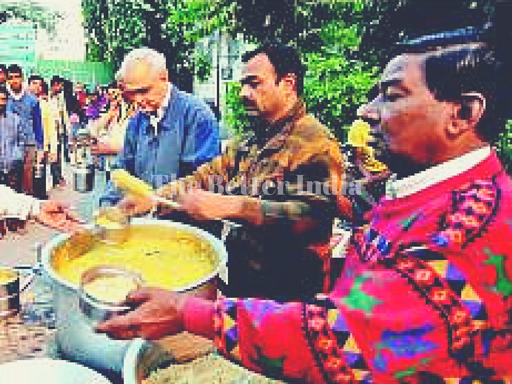 Hemant feeds hundreds of needy every day.