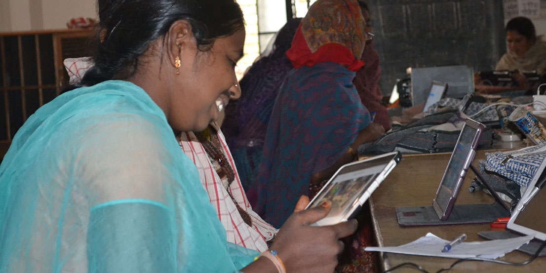 The women have taken to the gadgets like pros Photo: Udita Chaturvedi