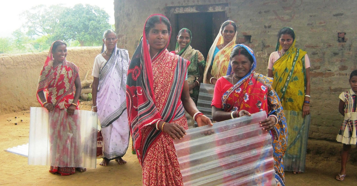 A Fibre Sheet Has Revolutionised the Way of Cooking in West Bengal’s Villages