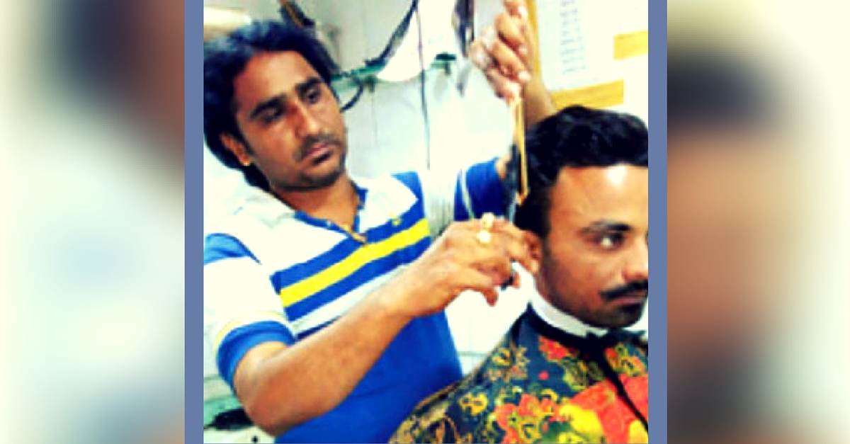 A Hairdresser in Gujarat Is Fighting Addiction Through Haircuts