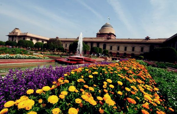 mughal gardens1