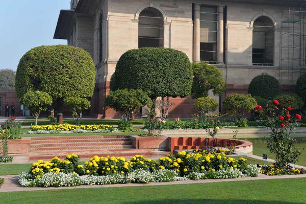 mughal gardens6