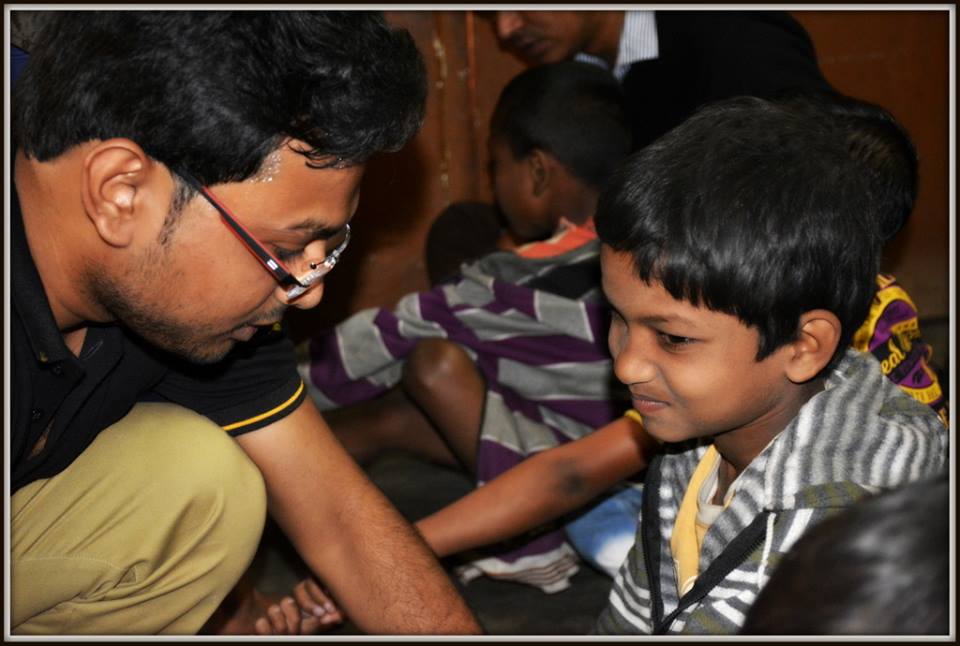 volunteer child interaction