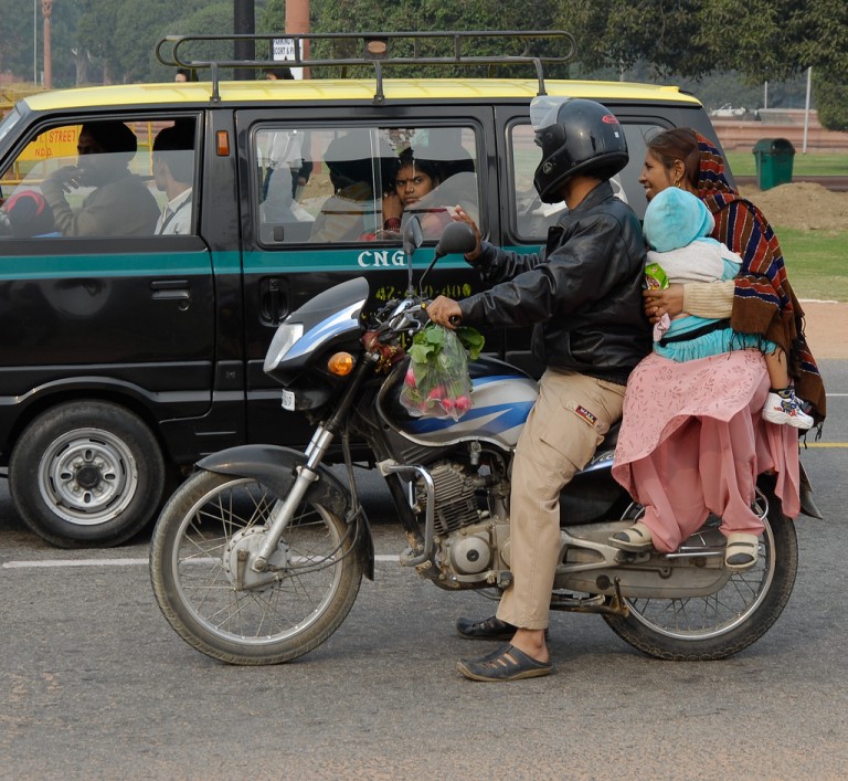 In Kerala Free Helmets & Accessories for People Buying TwoWheelers