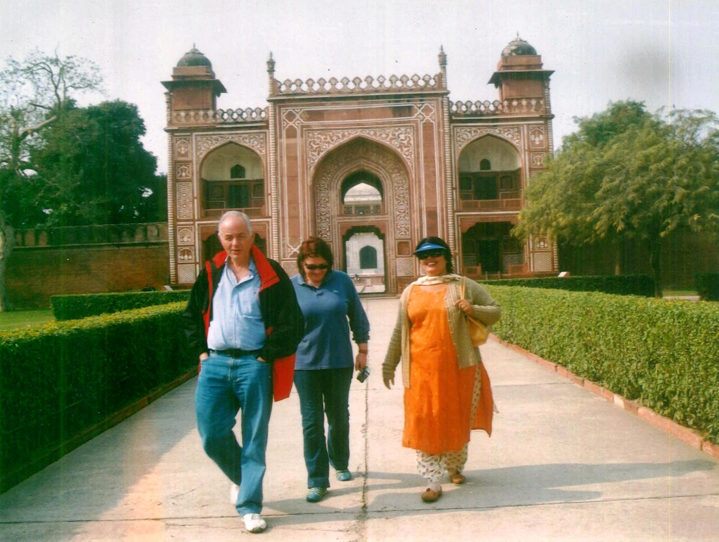 Wilhelmina Tunious, who became a guide in 1984, likes to keep her knowledge of the historical sites as well as the city up-to-date because “tourists now are very well informed”.