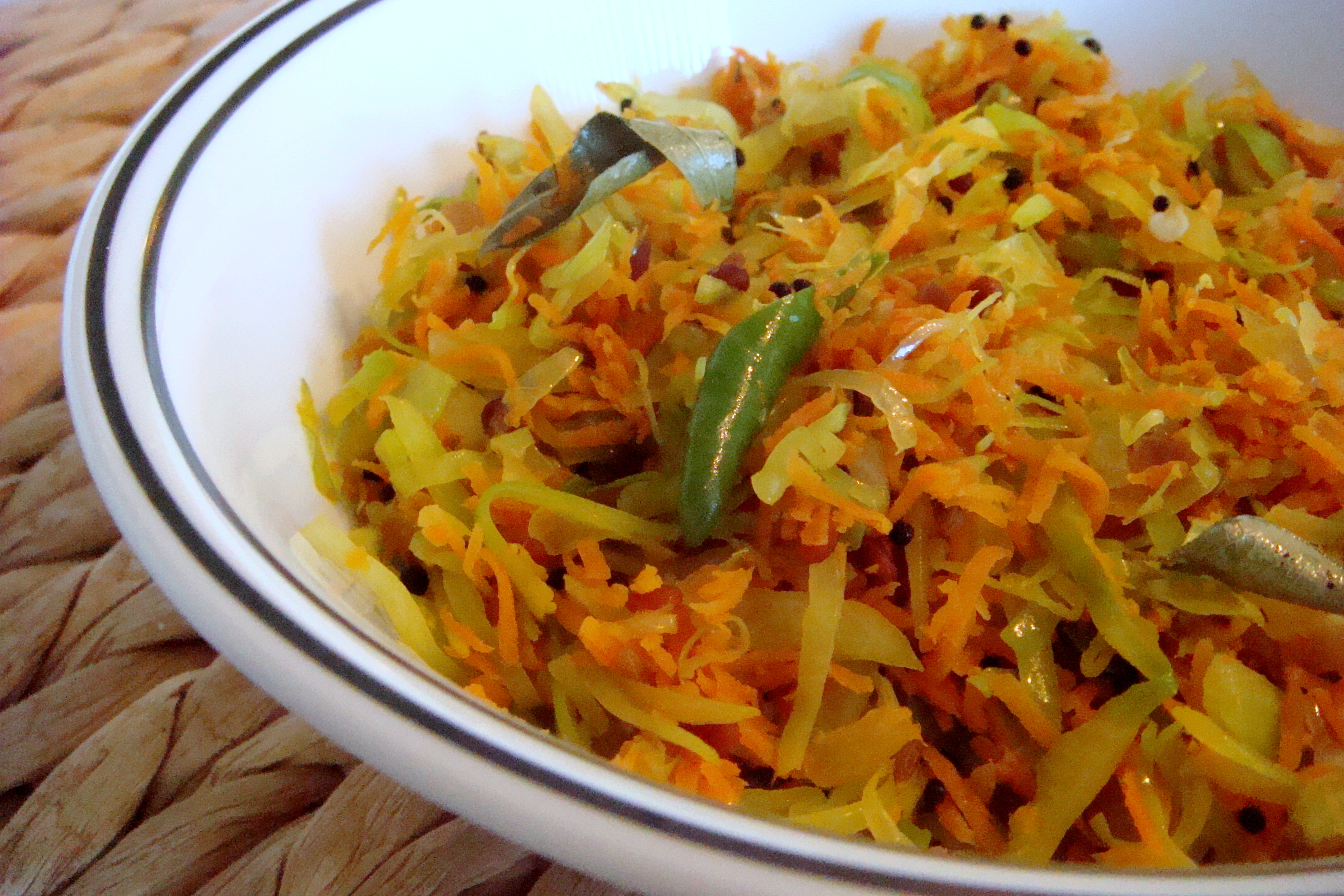 cabbage-carrot-poriyal