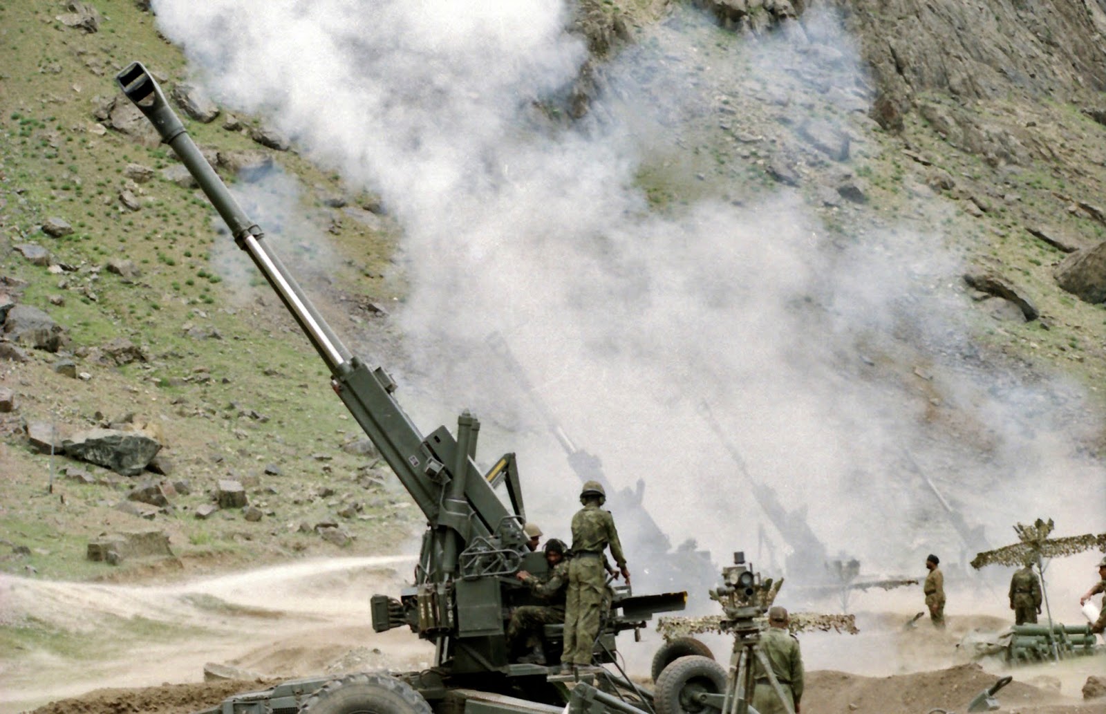 indian-155mm-artillery-in-kargil