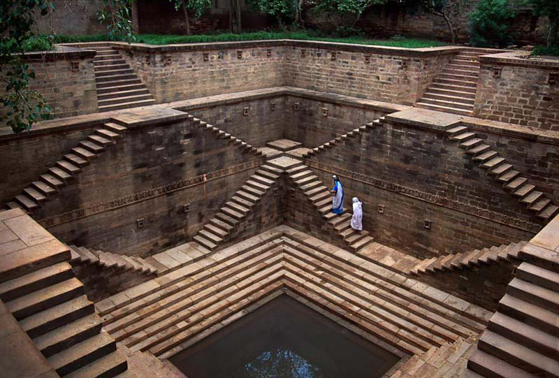 stepwell