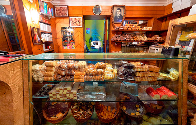 1307-destinations-goa-bakery-630