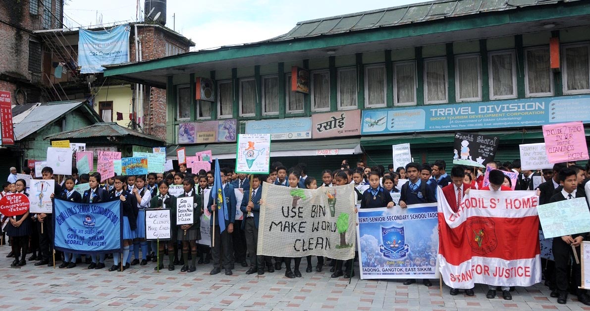 On the birth anniversary of Pandit Deendayal Upadhyaya, (who was an Indian Philosopher, Economist, Sociologist, and Political Scientist) National Sanitation Awareness Campaign under Swachh Bharat Mission organized by Rural Management and Development Department (RMDD) got underway at Titanic Park in Sikkim on 25-09-15. Pix by UB Photos
