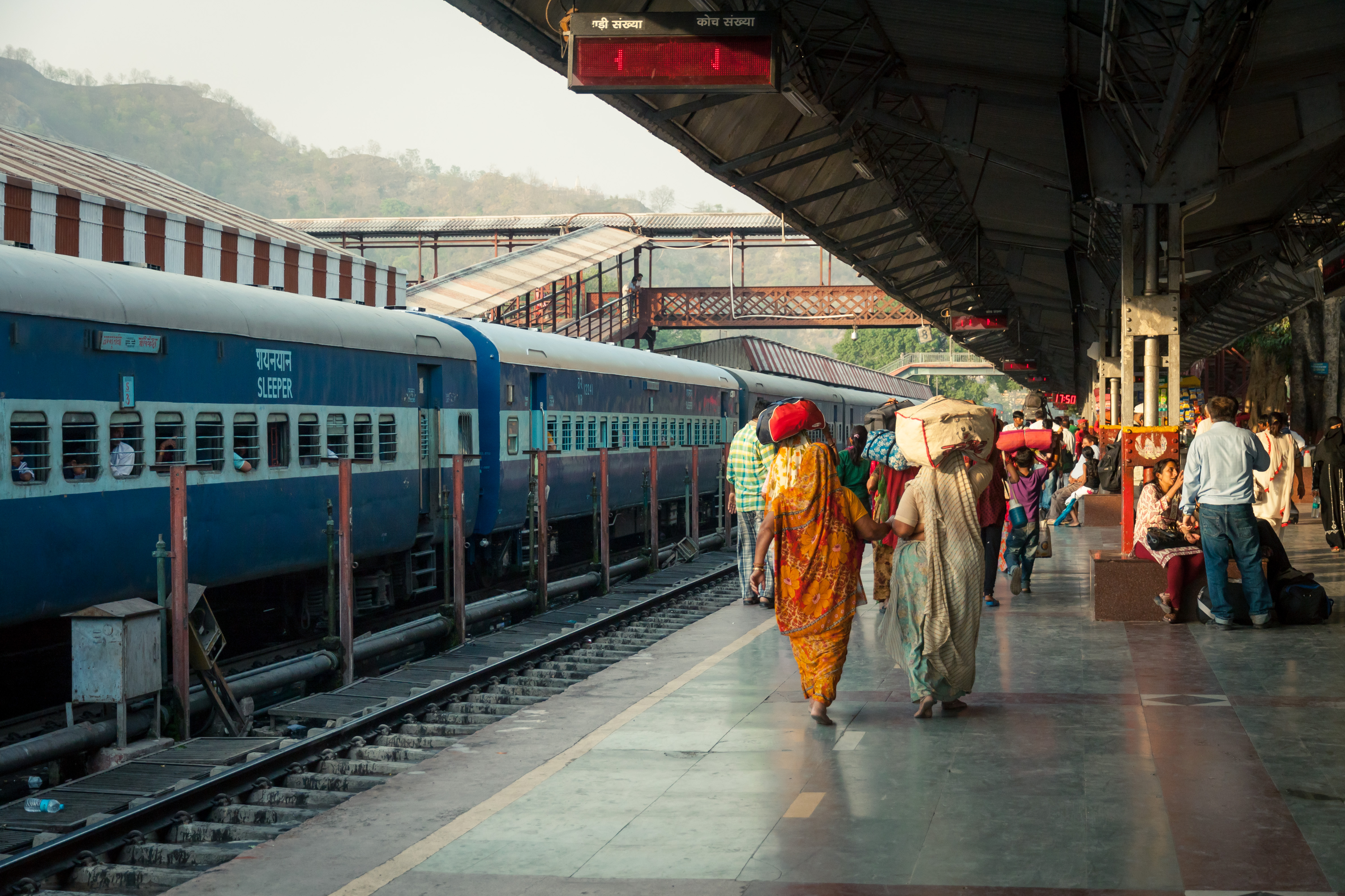 haridwar_railway_station-2