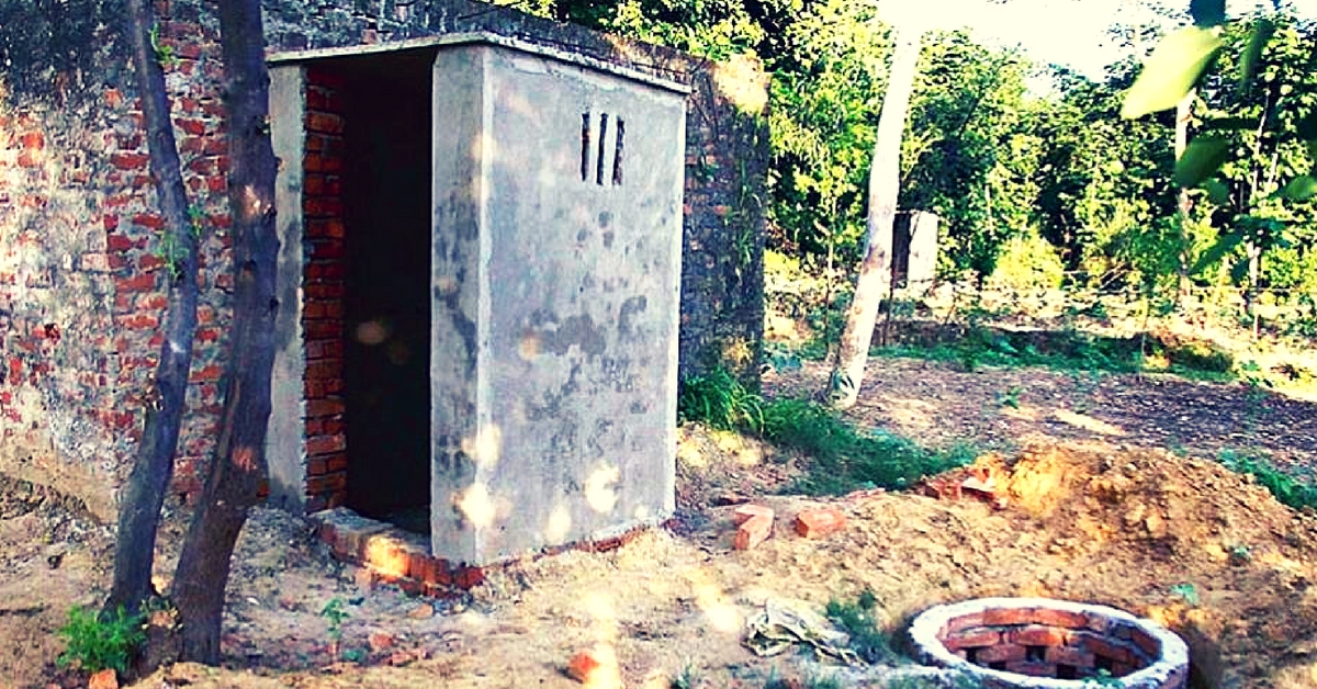 6 Schoolgirls from Bihar Renounce Gold Jewellery until Toilets Are Built in Their Homes