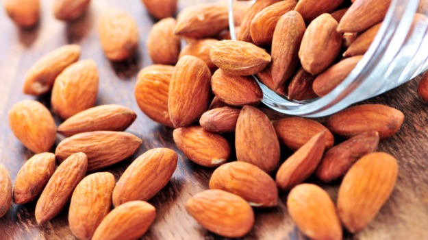 almonds-625_625x350_41448348361