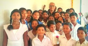 This Former Banker Quit His Job to Educate Underprivileged Children in Madhya Pradesh Villages