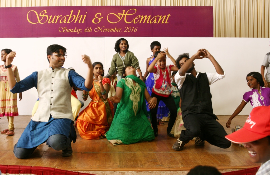 seva-se-shaadi-dance-with-hemant