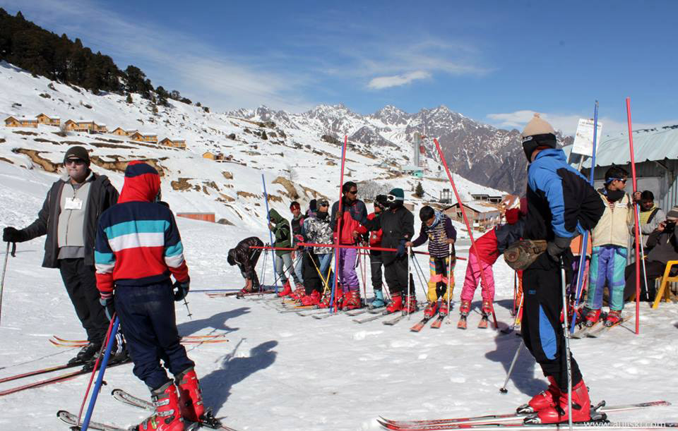 auli-ski-snowboard-school-7463779