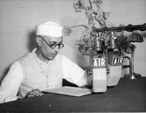 Retro Radio: 8 Iconic Broadcasts From AIR's Golden Era You Shouldn't Miss!