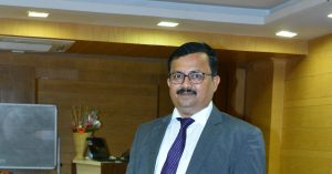 From Selling Water for 5 Paise, This Man Set up an Industrial Gas Business Worth ₹25 Crore