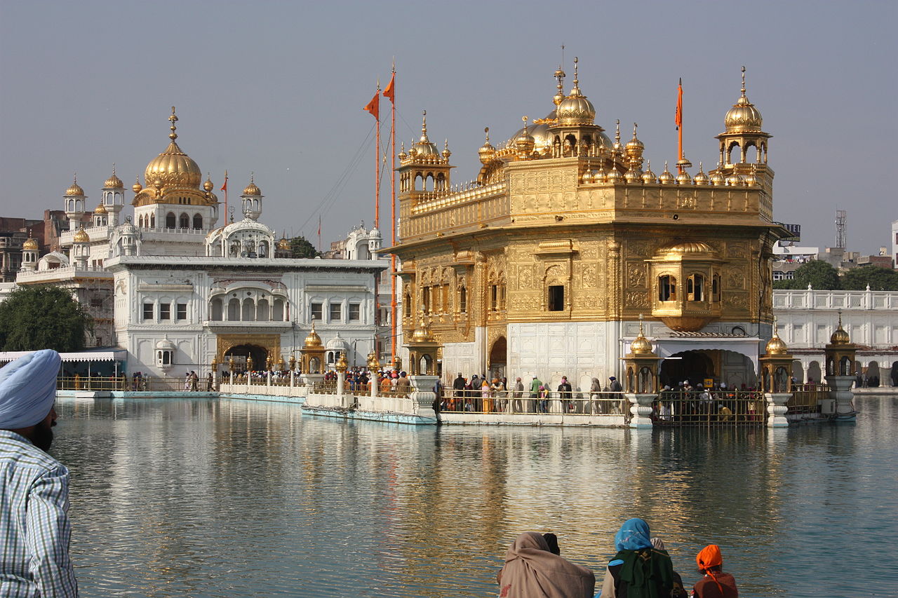 Humans of Amritsar: A Rickshaw Puller’s Book About the City’s Poor Sikh Population Hits Home