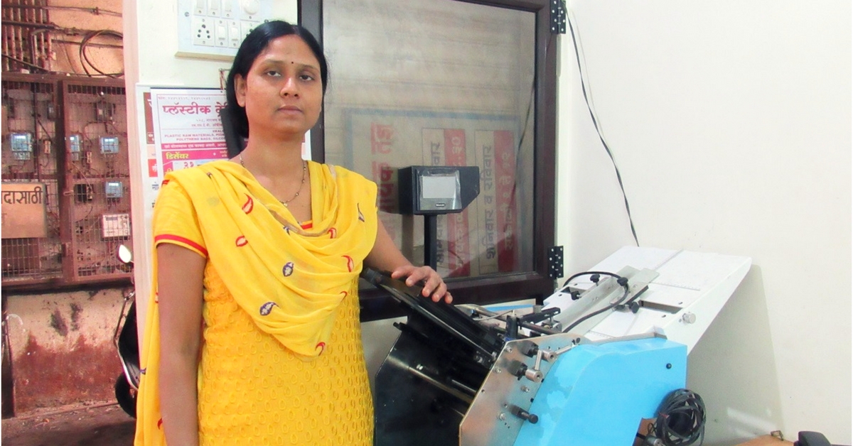 She Lost Her Eyesight at 22. Yet, she helps 10 Underprivileged Women Earn a Living!