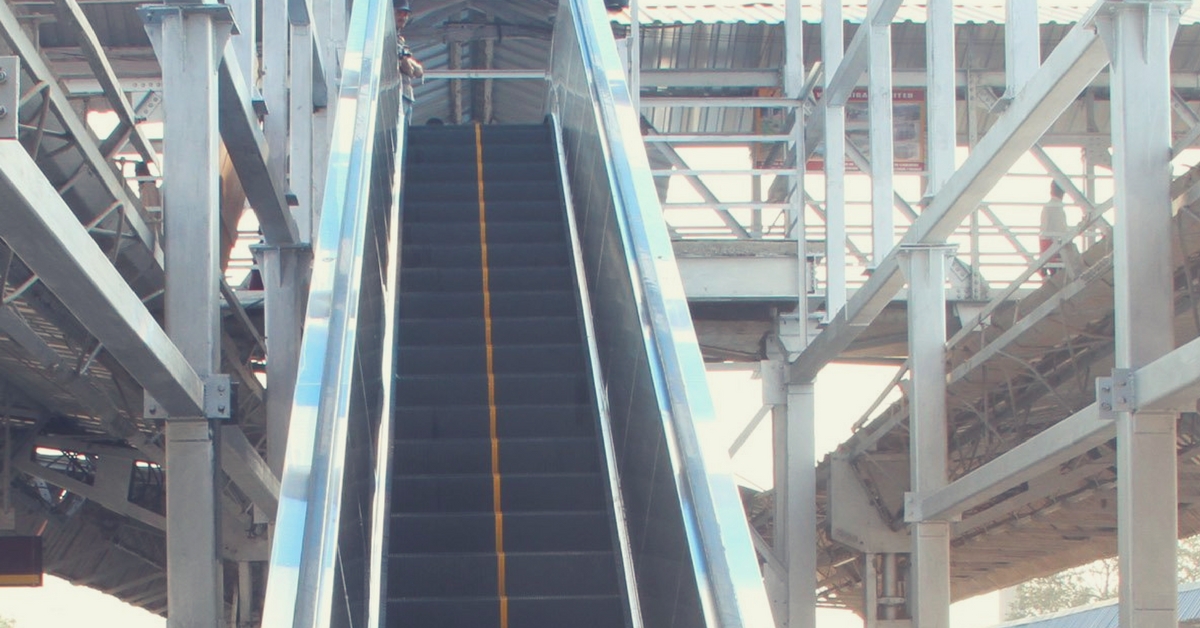 Mumbai Railway Stations to Have Over 100 Escalators by 2018 to Aid the Elderly & Differently Abled