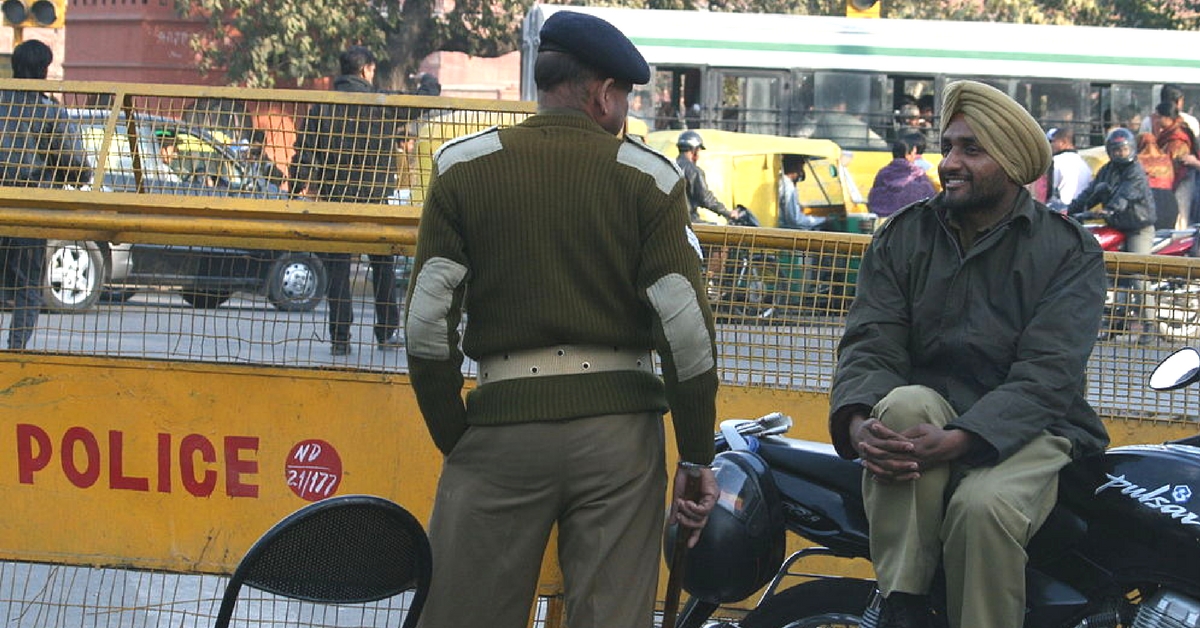 Delhi Police Just Restored Our Faith in Humanity by Donating Blood to the Very Person Who Shot at Them!