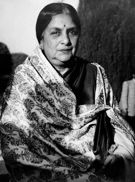 PDF) Contemporary Scenes and The Emergence of Sarojini Naidu