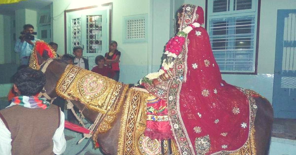 This Awesome Rajasthan Bride Challenged Patriarchy in the Coolest Way: By Leading Her Own Baraat!
